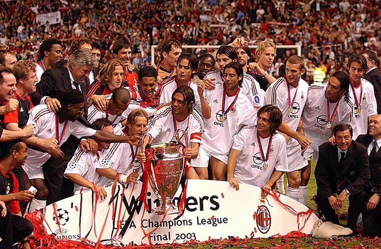 Câu Lạc Bộ Bóng đá Leeds United